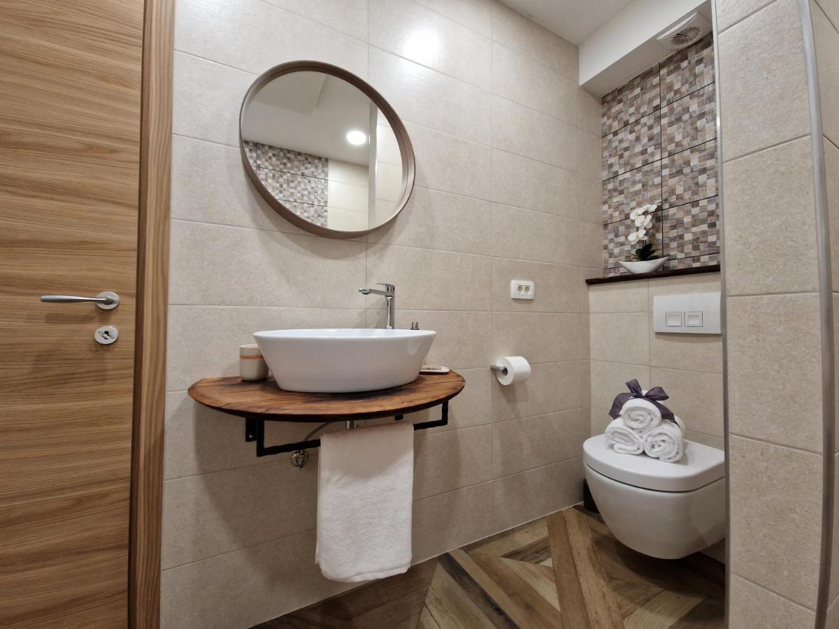 Wine & Apartment Vinales Копер Екстериор снимка
