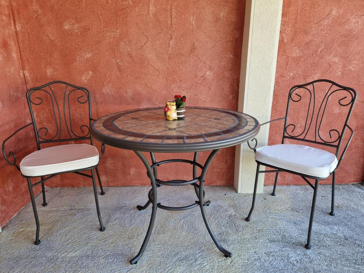 Wine & Apartment Vinales Копер Екстериор снимка