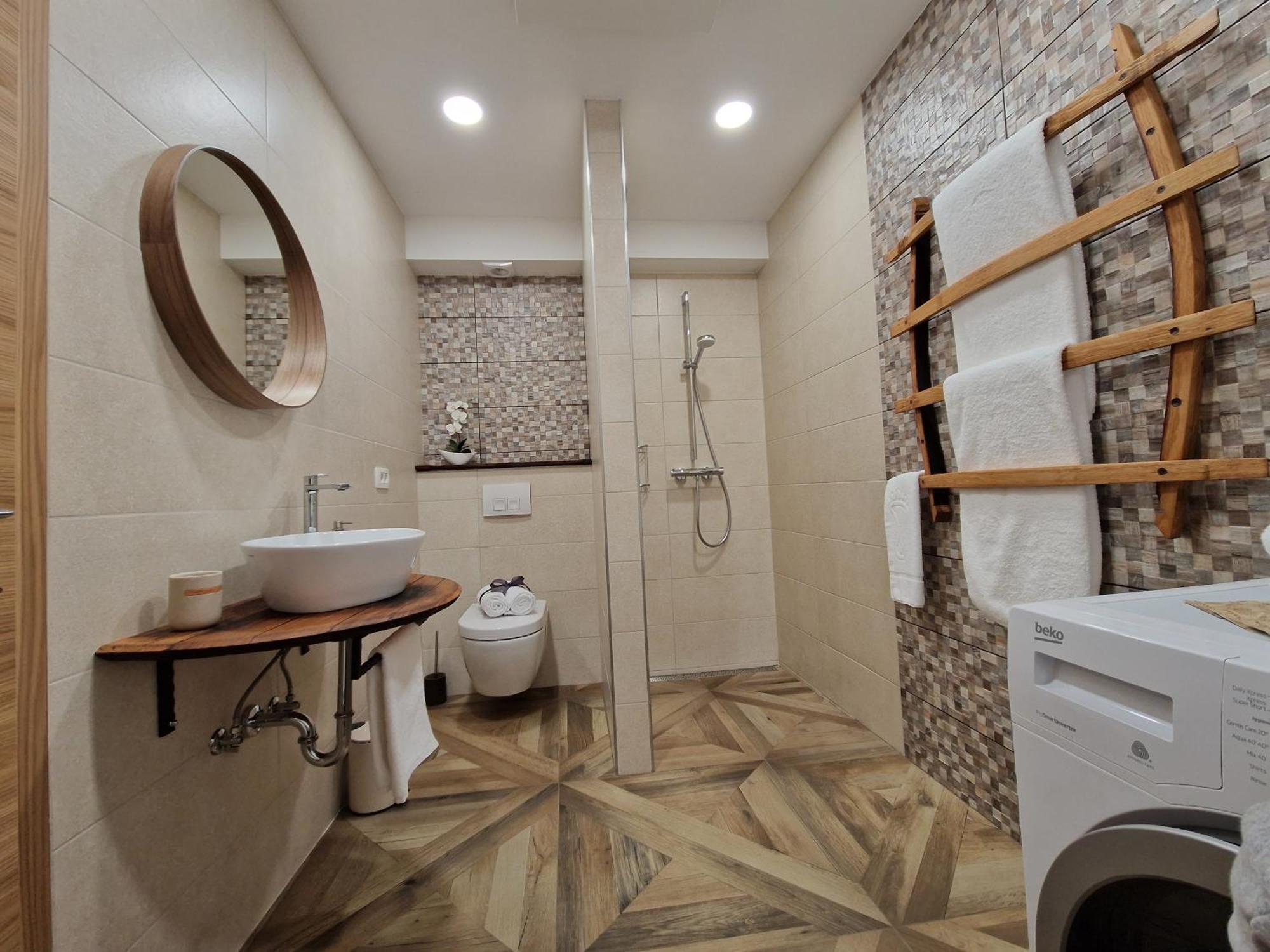 Wine & Apartment Vinales Копер Екстериор снимка